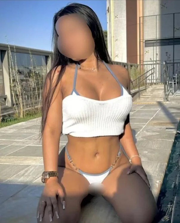 Samantha aus Italien Foto 7